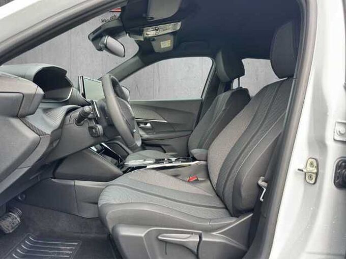 Peugeot 2008 Allure // ACC/Kamera 360°/LED/SHZ