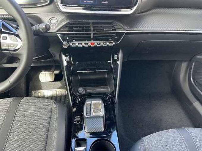 Peugeot 2008 Allure // ACC/Kamera 360°/LED/SHZ