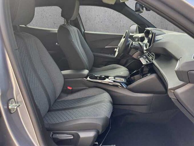 Peugeot 2008 Allure // ACC/Kamera 360°/LED/SHZ