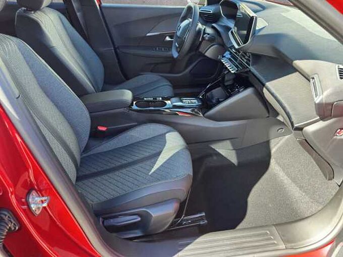 Peugeot 2008 Allure // ACC/Kamera 360°/LED/SHZ