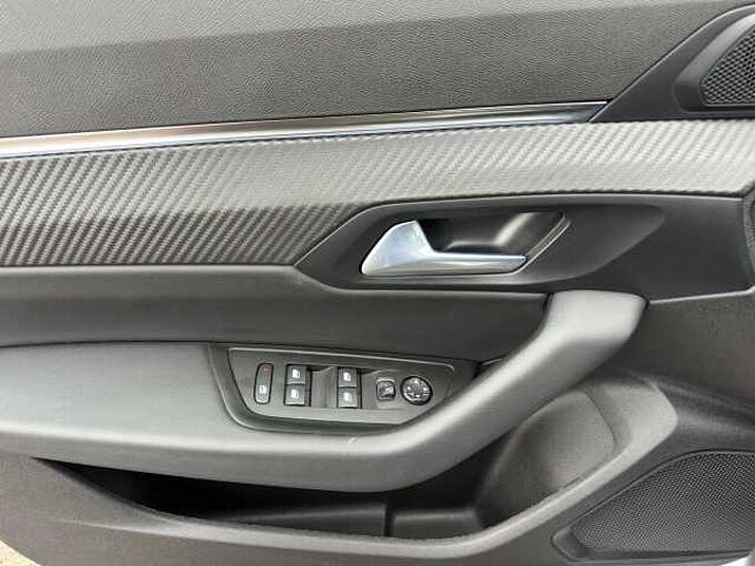 Peugeot 508 Allure Spurhalteassistent/Rückfahrkamera