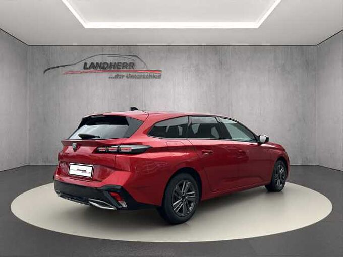 Peugeot 308 SW Allure Pure Tech Keyless Go/ Kamera/Teilleder