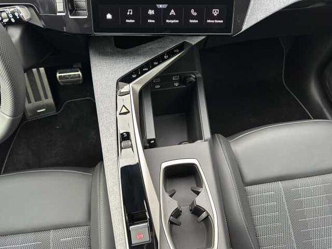 Peugeot 5008 GT 7-Sitzer/AHK abnembar