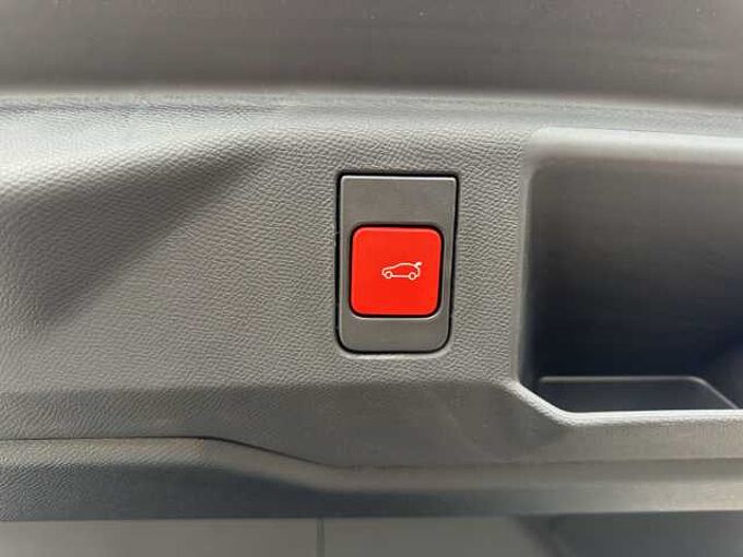 Peugeot 5008 GT 7-Sitzer/AHK abnembar