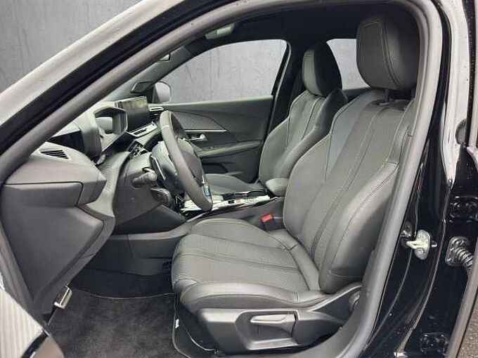 Peugeot 2008 GT Teilleder/Navi/Alu/PDC vo + hi