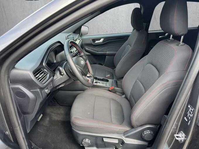 Ford Kuga 2.0 ST Line // Rückfahrkamera/Navi