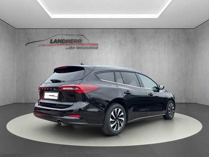 Ford Focus Titanium Navigationssysztem/Rückfahrkamera