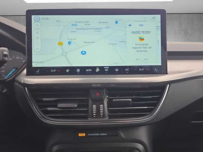 Ford Focus Titanium Navigationssysztem/Rückfahrkamera