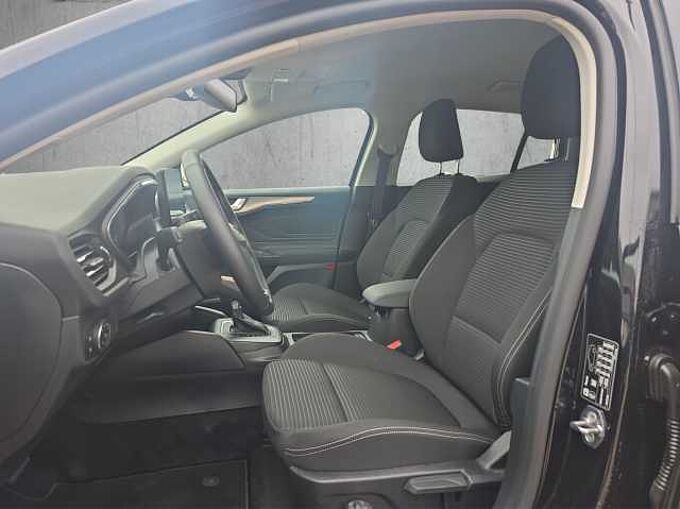 Ford Focus Titanium Navigationssysztem/Rückfahrkamera